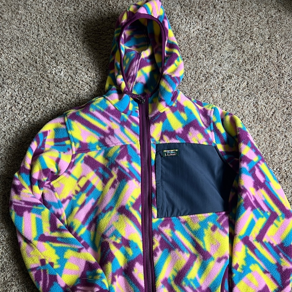 BNWOT LL Bean hooded fleece - size XL (18)